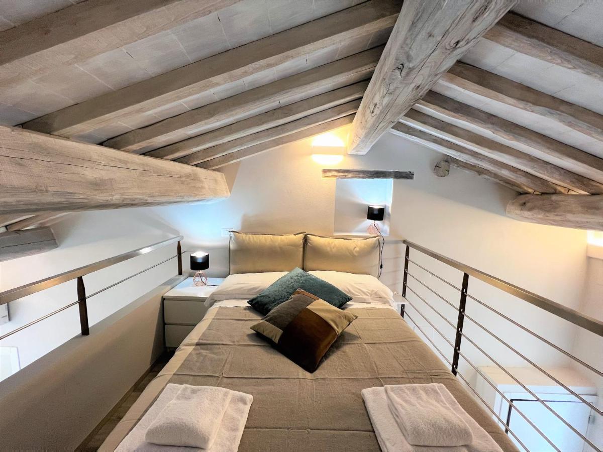 Kami-Central Beautiful Apartment Over The Roofs Siena Exterior photo