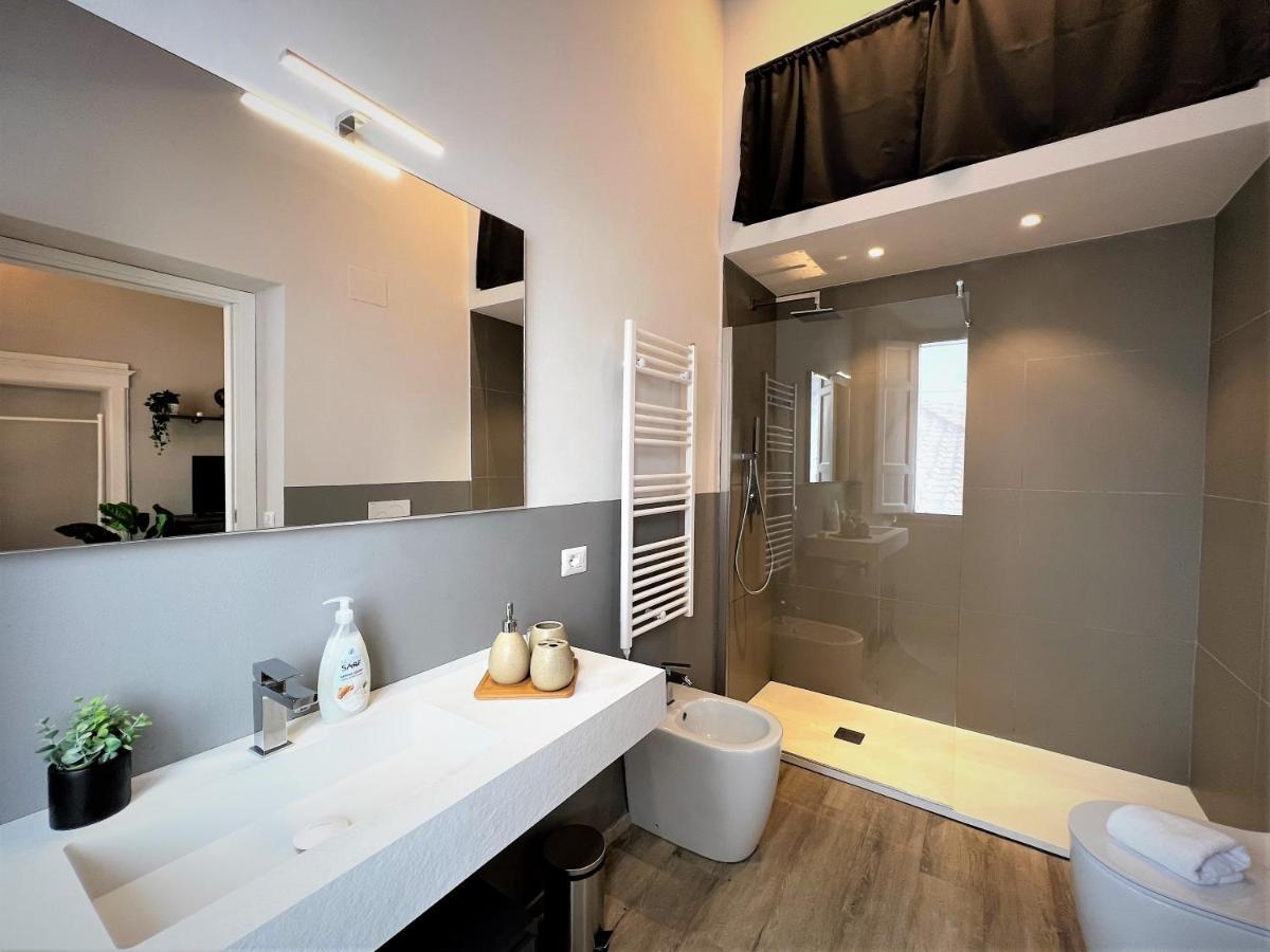 Kami-Central Beautiful Apartment Over The Roofs Siena Exterior photo